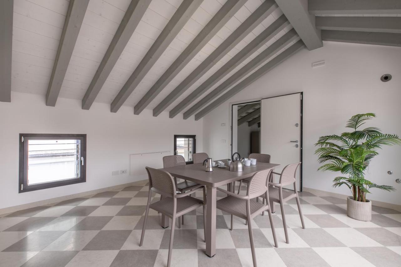 Corte Alle Mura - Mansarda Lux Cittadella Luaran gambar