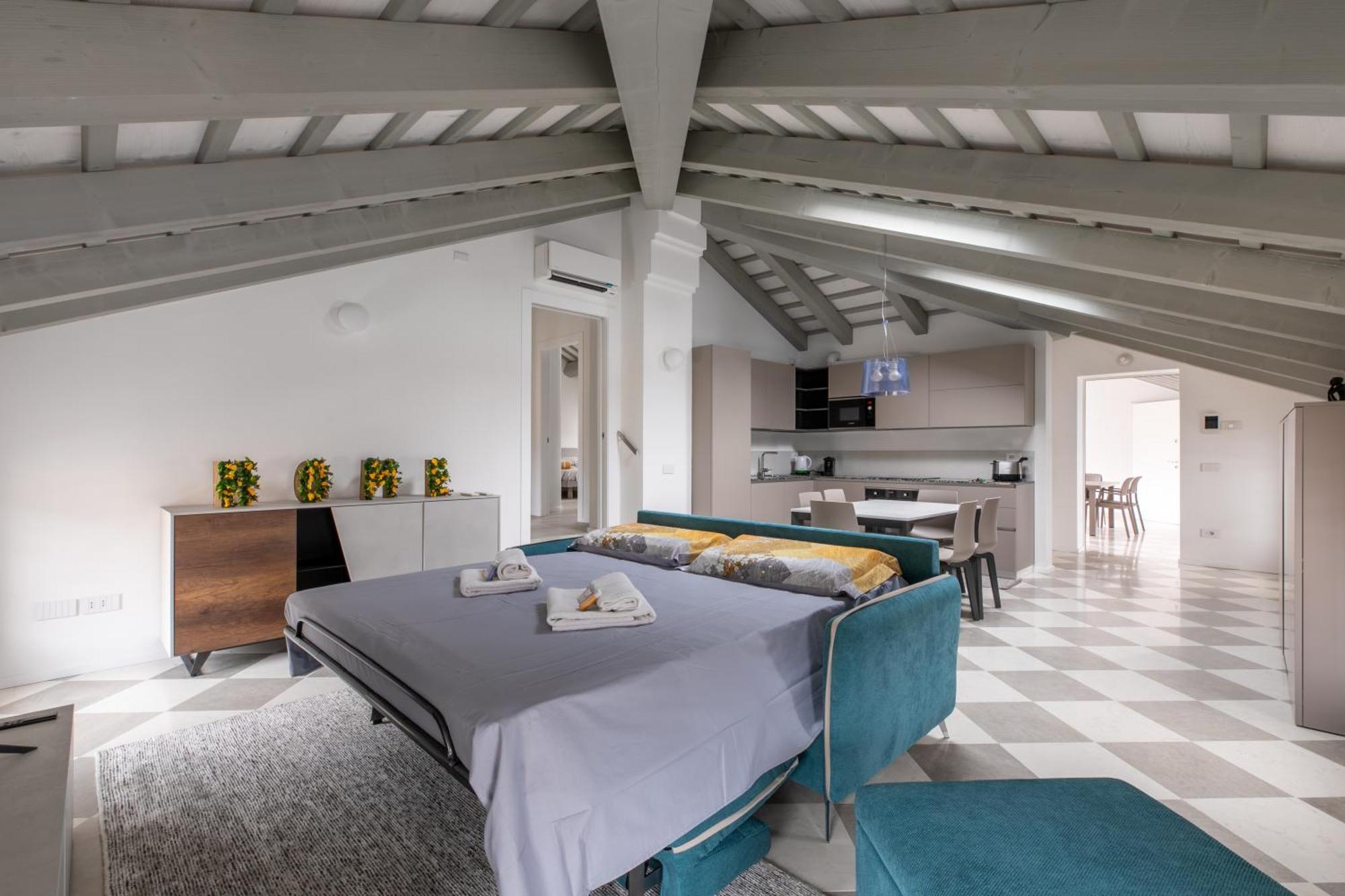 Corte Alle Mura - Mansarda Lux Cittadella Luaran gambar