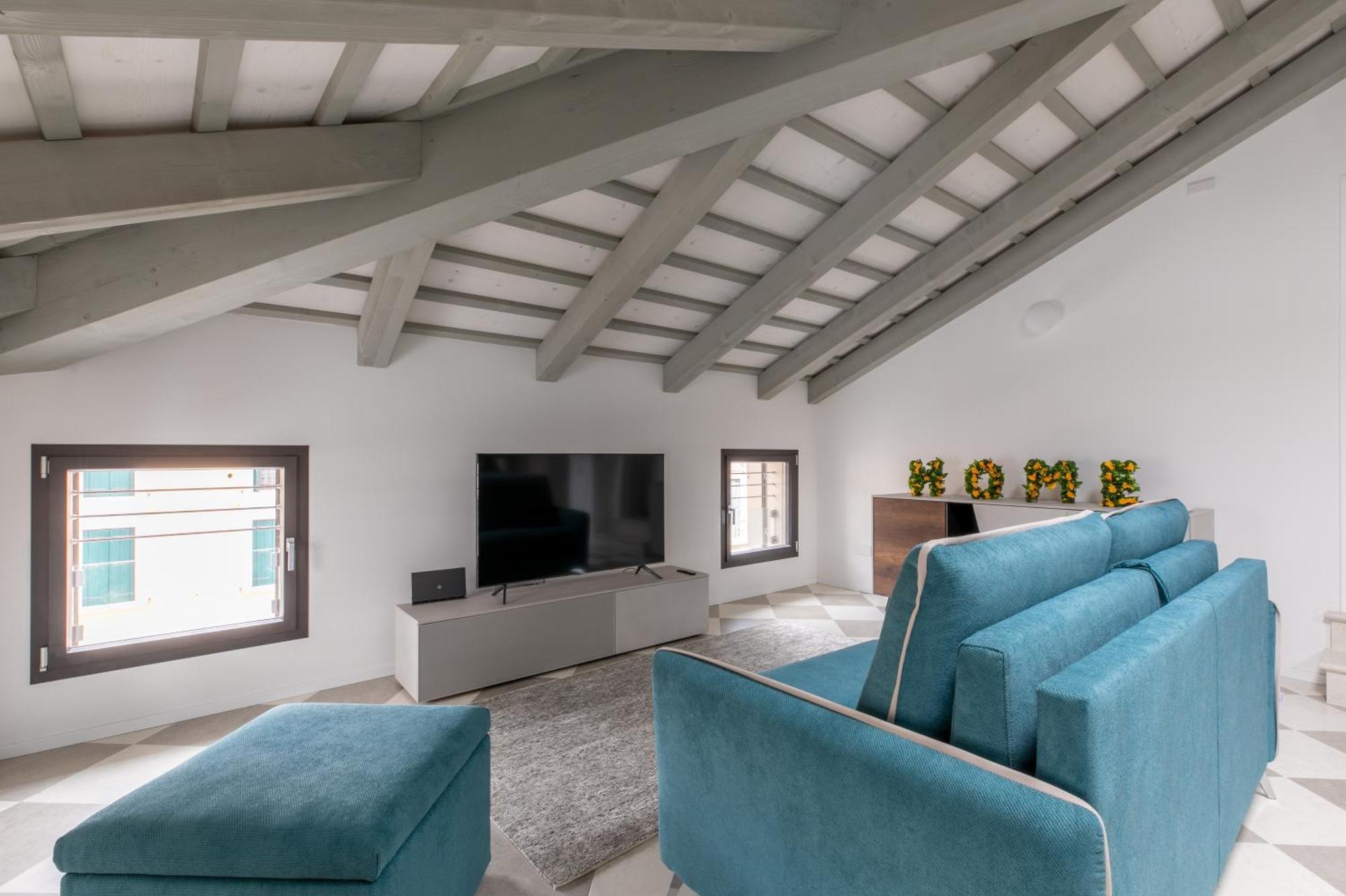 Corte Alle Mura - Mansarda Lux Cittadella Luaran gambar